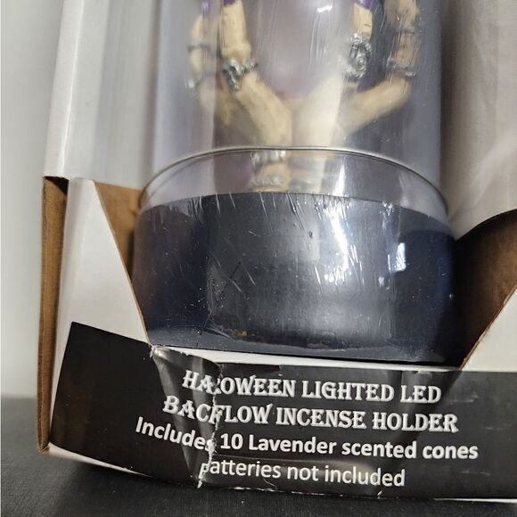 New Halloween Fortune Teller Incense Holder, 3x6.5. Includes 10 lavender cones - Picture 4 of 5
